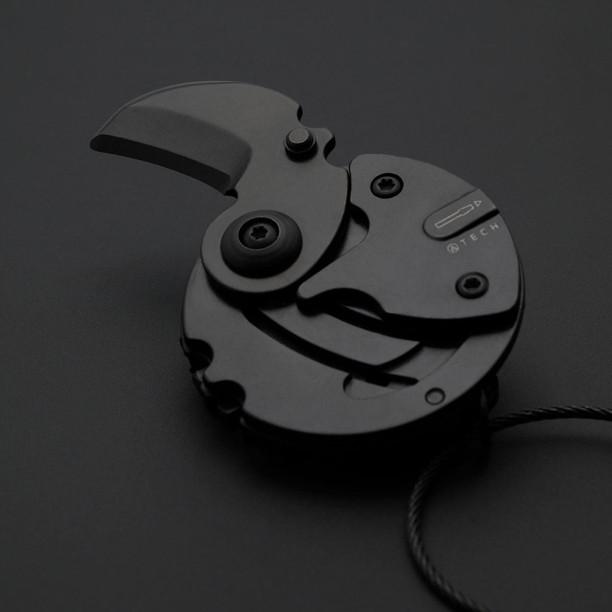 Alaaner Mini EDC Snap Spring Clips Hook Survival Keychain Tool