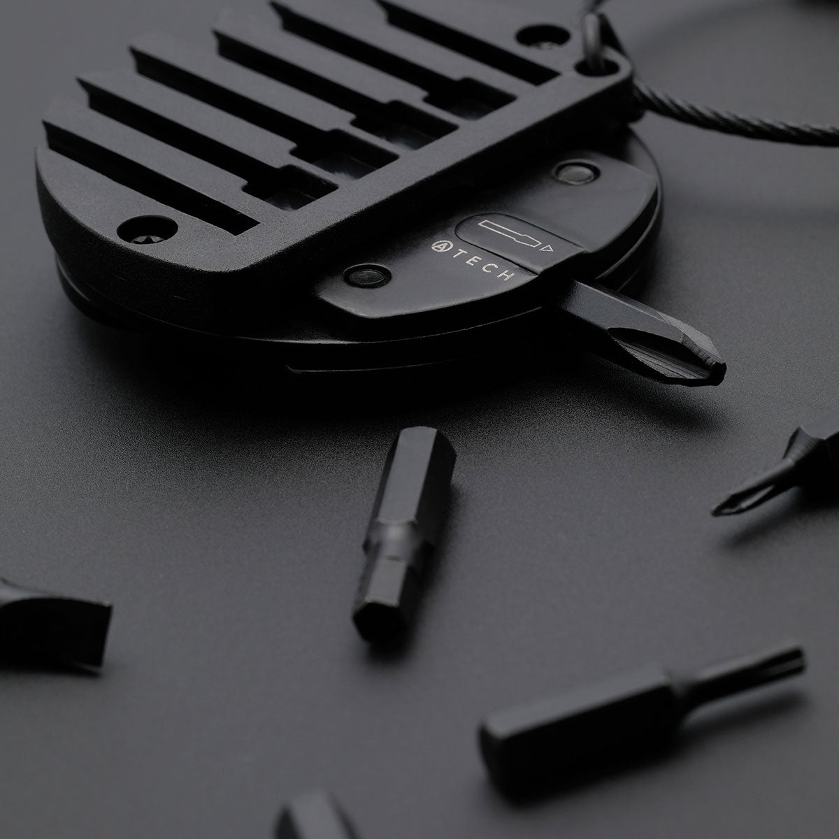 Multitool 8-in-1 Keychain - ATECH