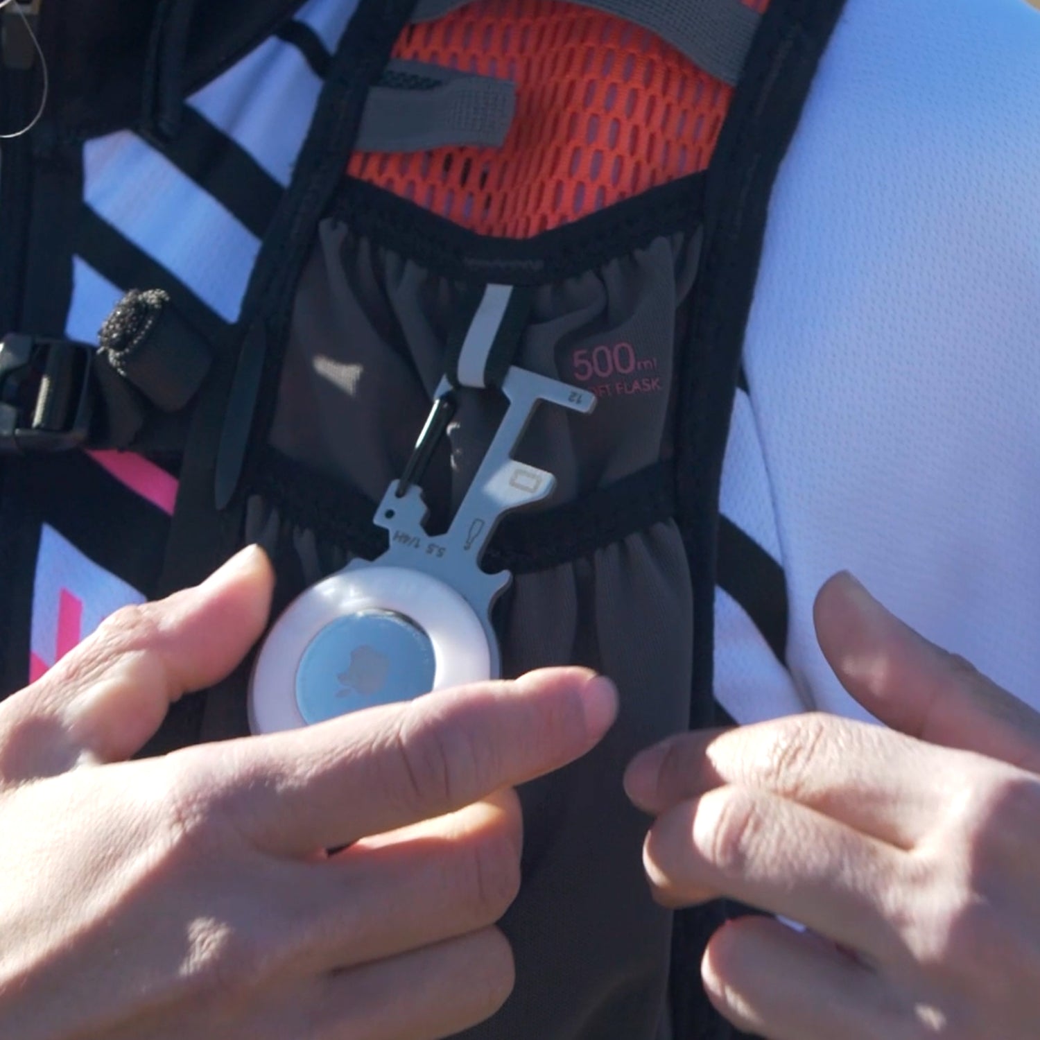 ATECH AirTag Multitool 7-in-1 Keychain Bottle Opener Hex Wrench Phone Stand Carabiner Bicycle Tools