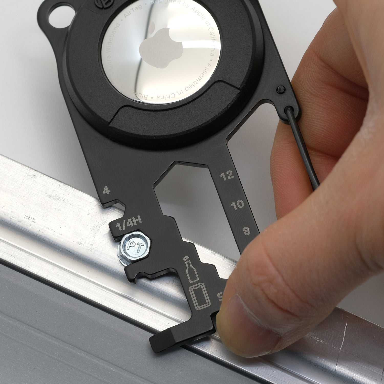 ATECH AirTag Multitool 10-in-1 Keychain Carabiner Phone Holder Bottle Opener Phillips Screwdriver Flathead Driver Hex Wrench Spoke Bicycle Tools