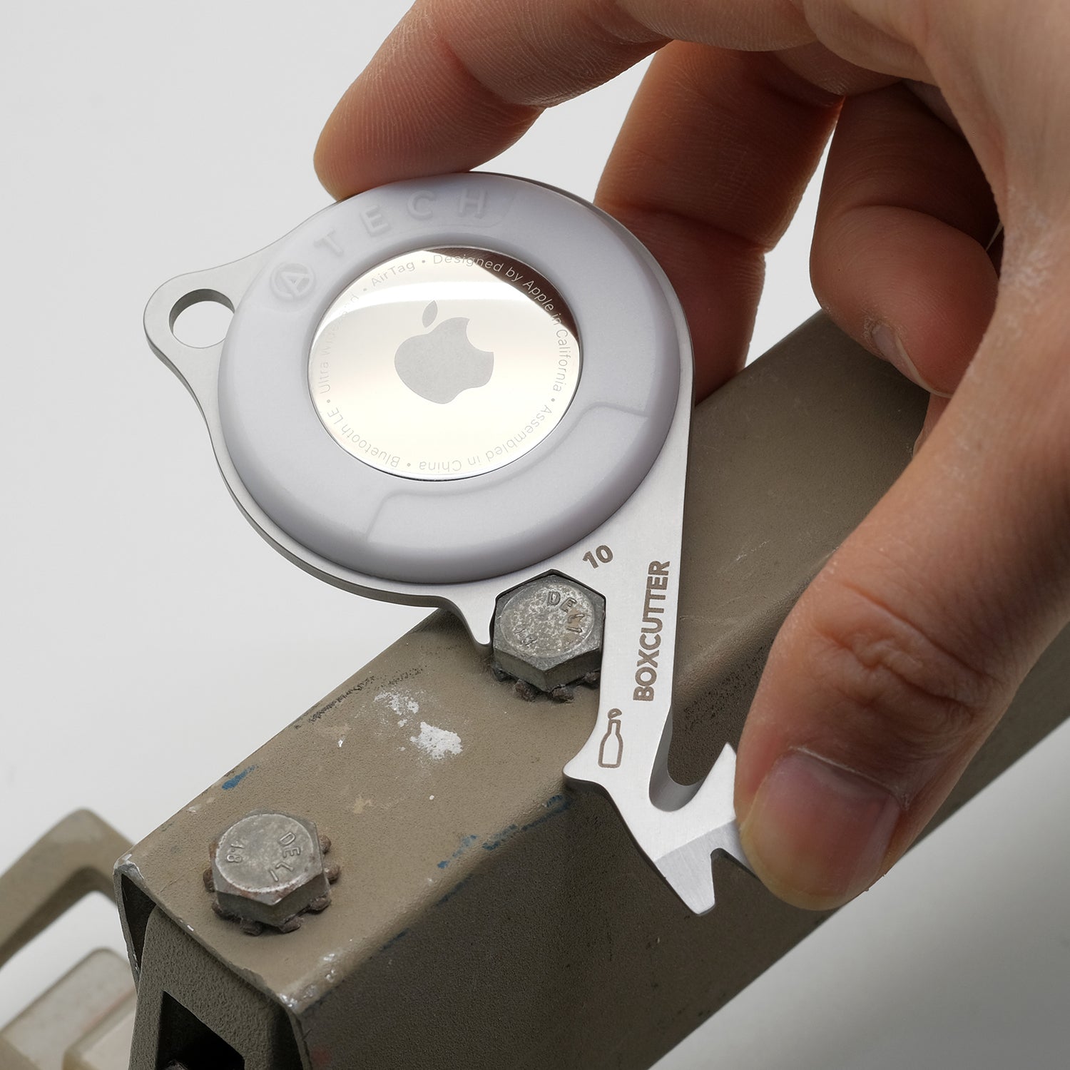 ATECH AirTag Multitool 5-in-1 Keychain Bottle Opener Box Cutter Hex Wrench Nail Puller Bicycle Tools